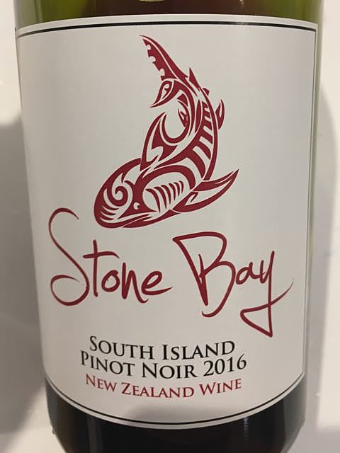 Stonebay Pinot Noir 750ml.